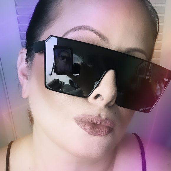 Silver metallic rectangular shield shades main image 4